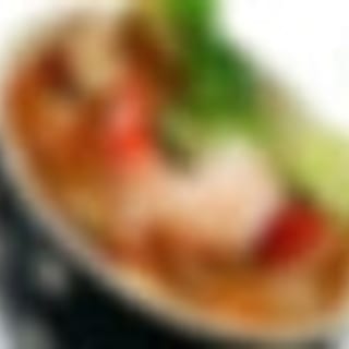 Tom Yum Goong (Spicy Shrimp Soup)